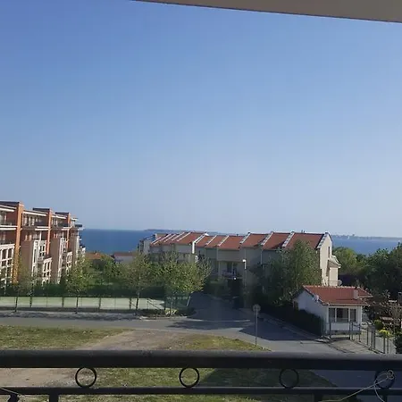 Sea Shore דירה